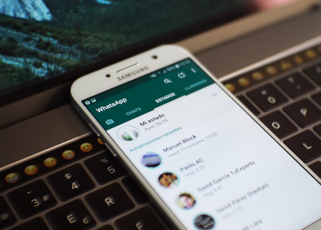 WHATSAPP ESTADO – WHATSAPP ESCRITORIO (TICBEAT – JAKUB MOTYKA)