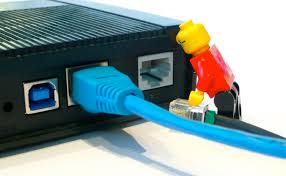 DAR MÁS SEGURIDAD A TU ROUTER
