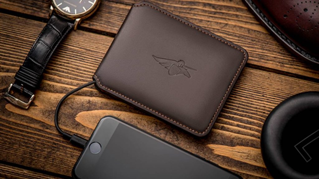 NUEVO GADGET, UNA CARTERA CARGADOR Y PUNTO WIFI