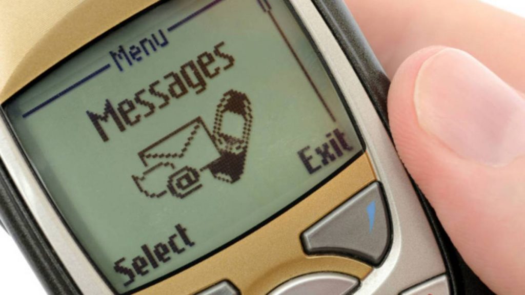 EL SMS SIGUE VIVO