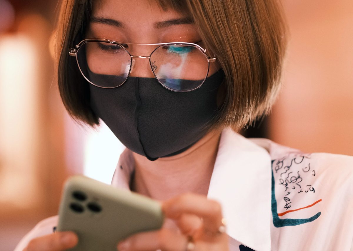 DESBLOQUEAR TU IPHONE CON LA MASCARILLA PUESTA