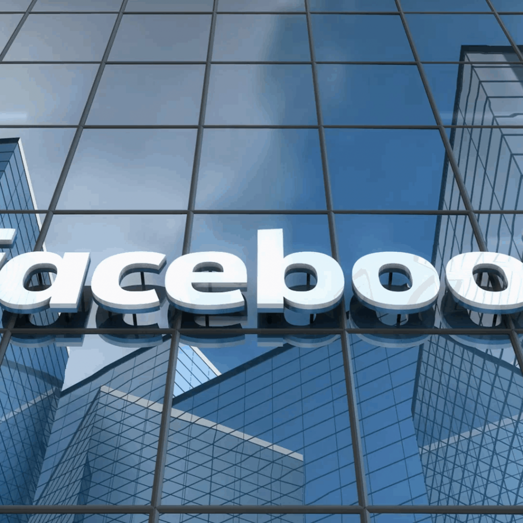 FACEBOOK Y SU NUEVO RUMBO